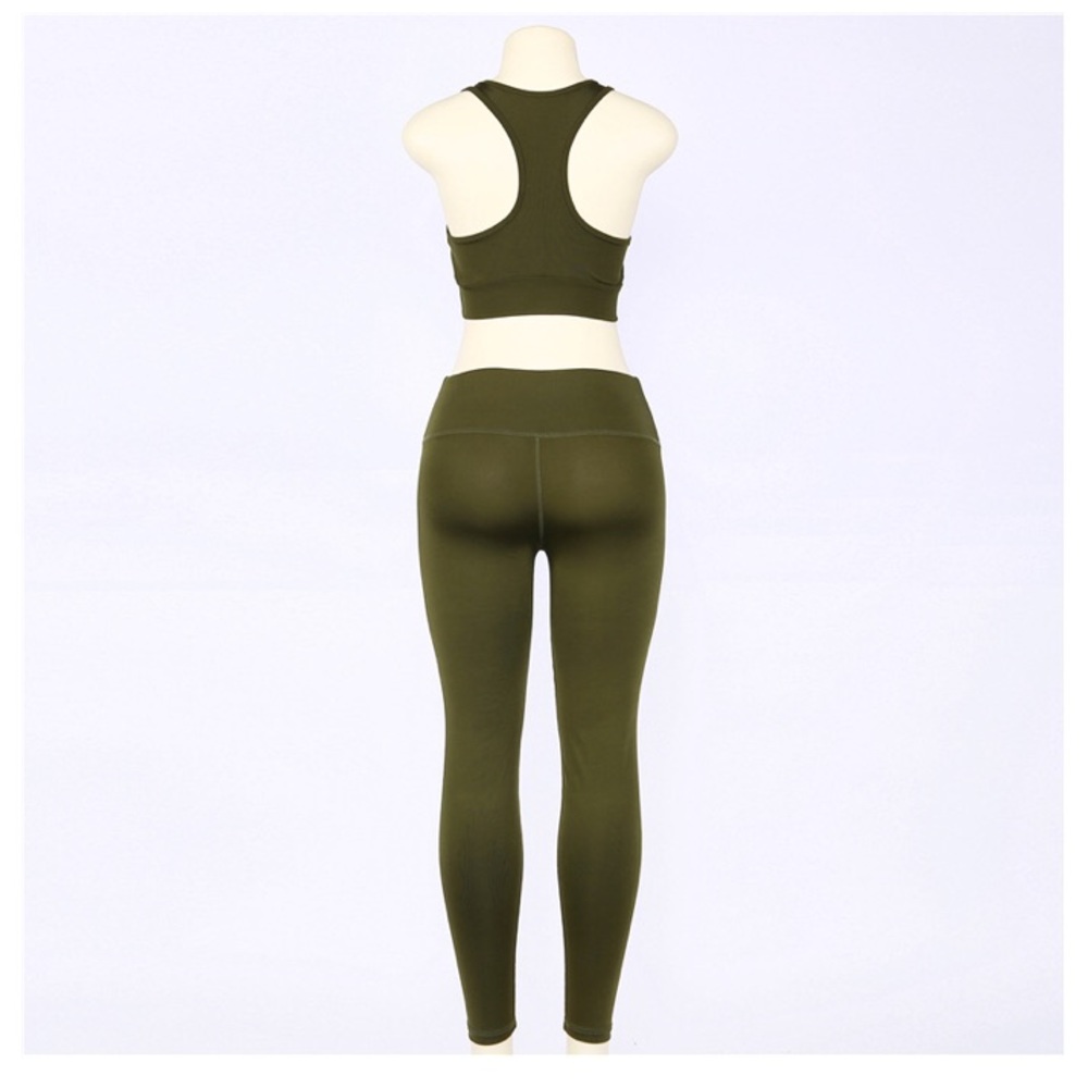 NEW! Olive Green Yoga Set / Fitness Gear - Picture 5 of 8